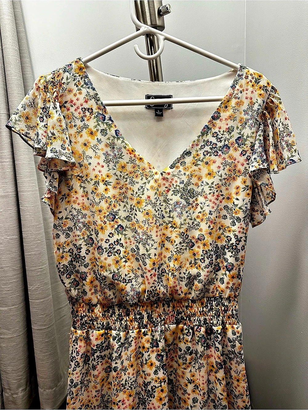 Everly Floral Maxi Dress (Size Large)